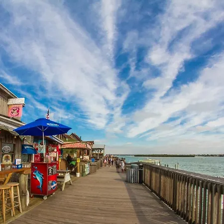 225 Surf Song Resort